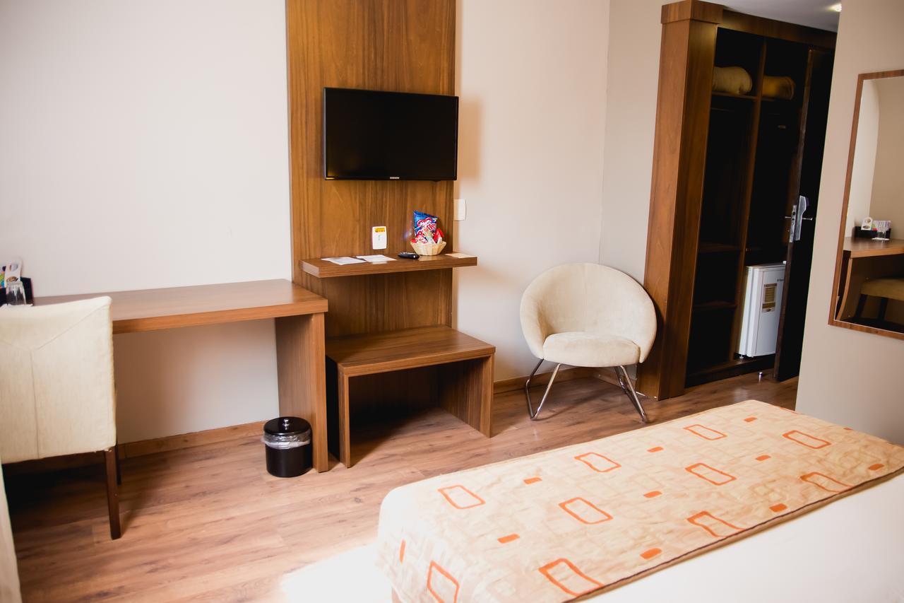 Class Hotel Varginha Varginha  Kültér fotó