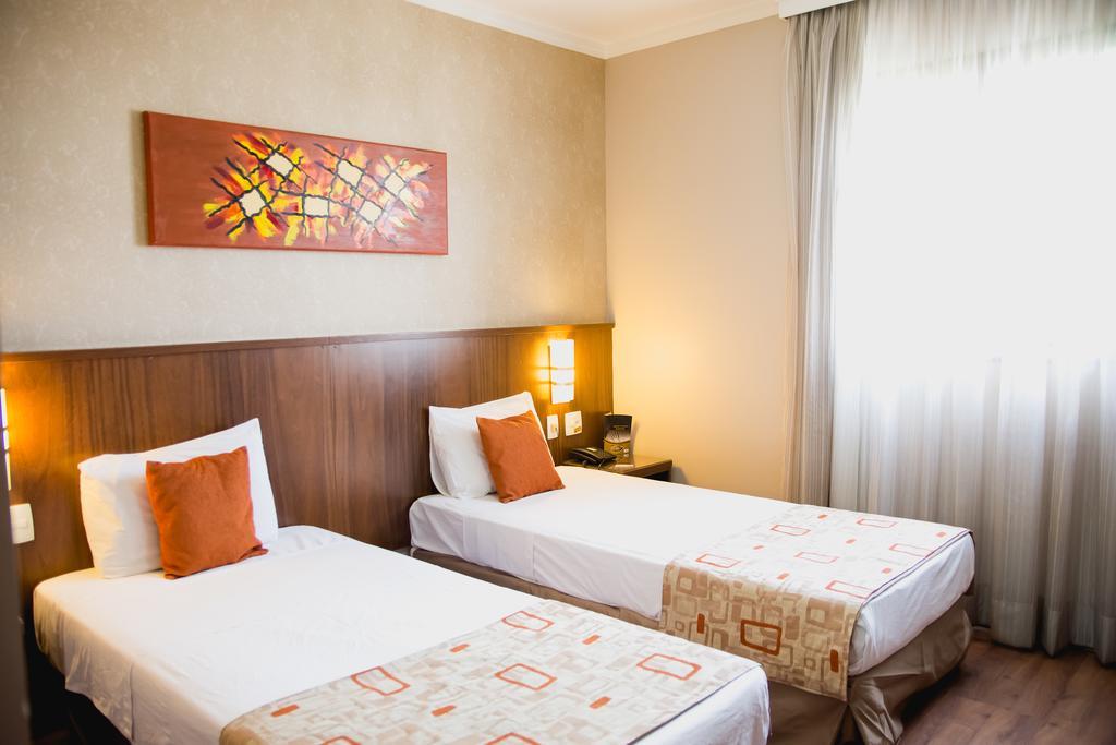 Class Hotel Varginha Varginha  Kültér fotó