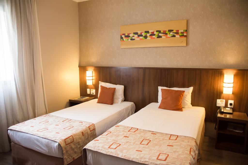 Class Hotel Varginha Varginha  Kültér fotó