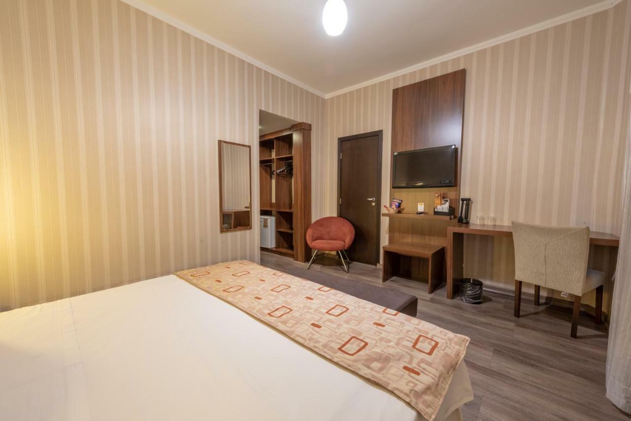 Class Hotel Varginha Varginha  Kültér fotó
